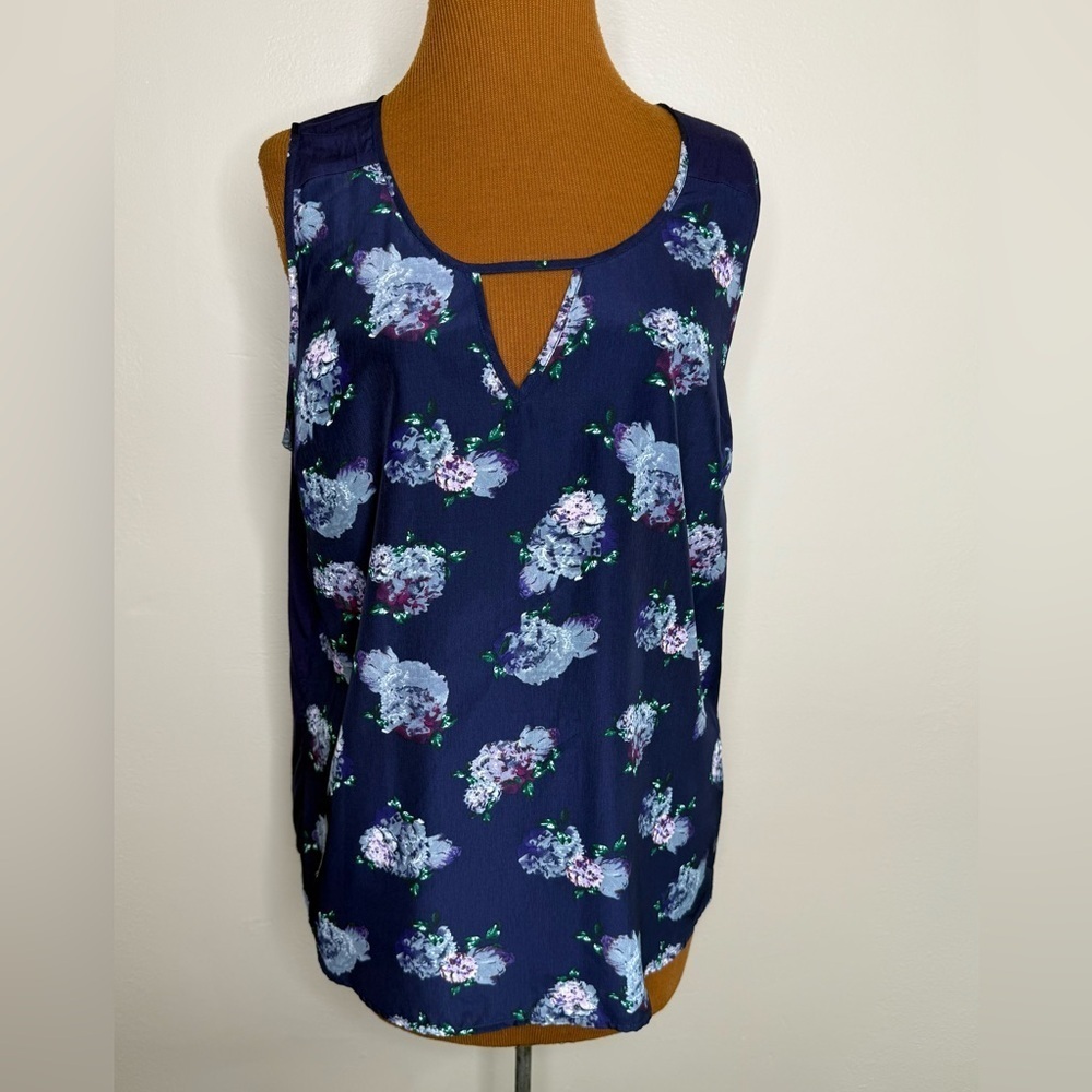 Market & Spruce Floral Navy Sleeveless Top Crocheted Panel Size XL